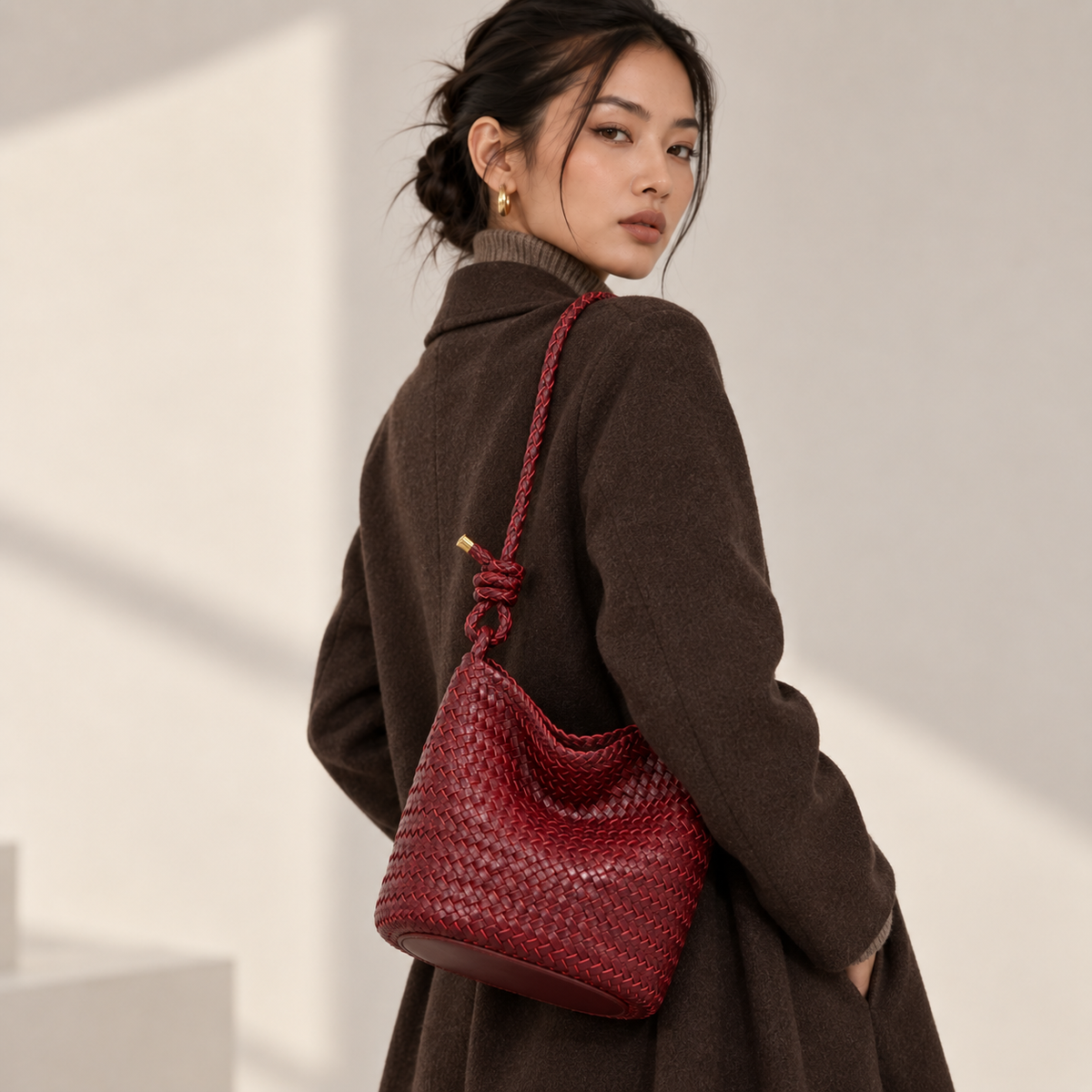 Bordeaux woven vegan leather (PU) bucket bag with rope handle — Rope-Handle product view | Woven Rove
